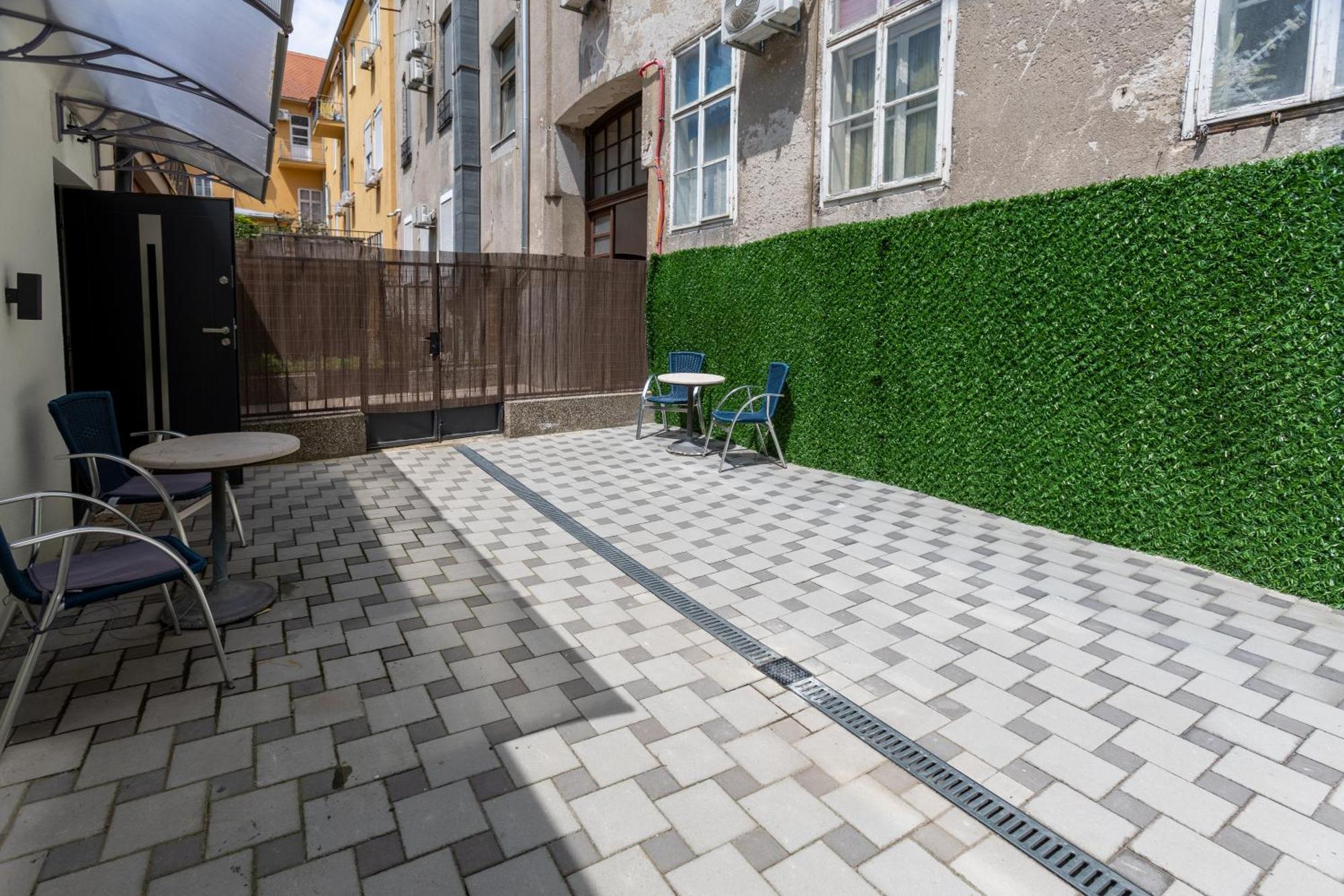 Inn The Center Zagreb Studio Apartment Zewnętrze zdjęcie